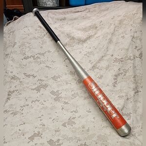 Louisville Slugger Pro20 (34")(35oz.)(2 1/4") Medium Barrell 9".  Softball